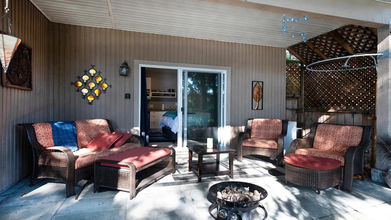 Willow Suite - Lakeside Retreat Victoria Exterior photo